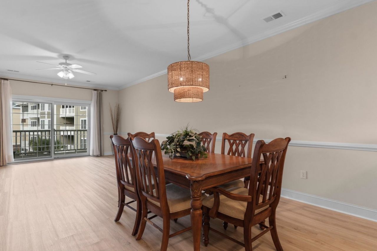 4895 Luster Leaf Circle  Photo 9