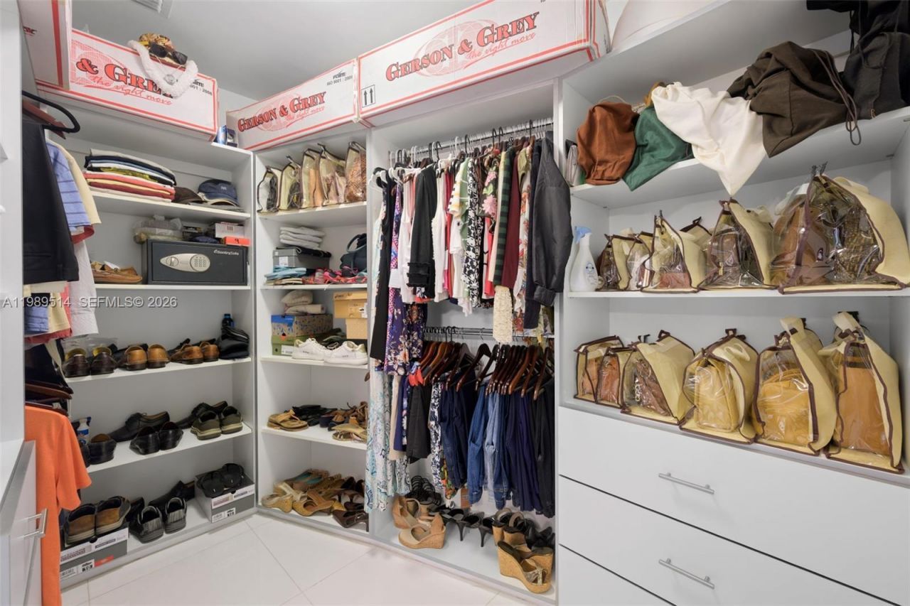 2020 N Bayshore Dr , Unit 803, Miami, FL 33137 Photo