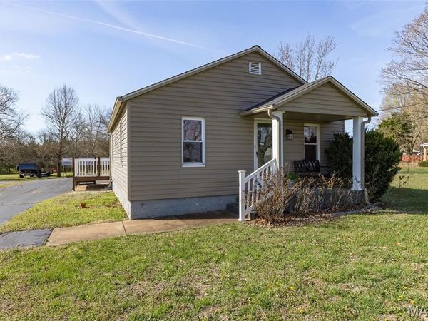 1420 E Chestnut Street, Desloge, MO 63601