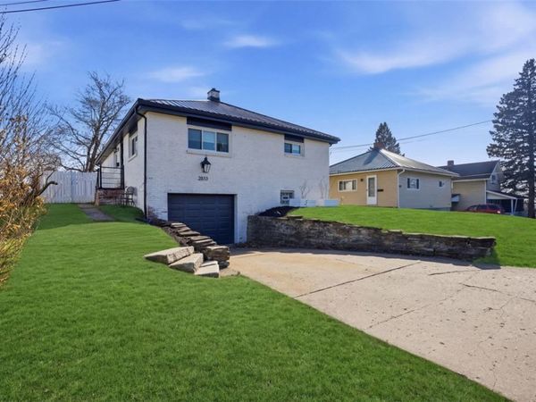 2833 Oak St , Bethel Park, PA 15102