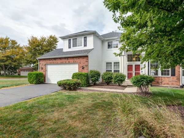 1300 Kettering Road , Mundelein, IL 60060