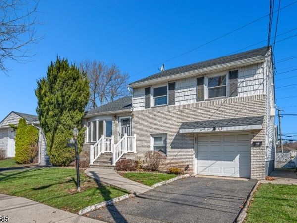 24 Carolyn Rd, Belleville, NJ 07109
