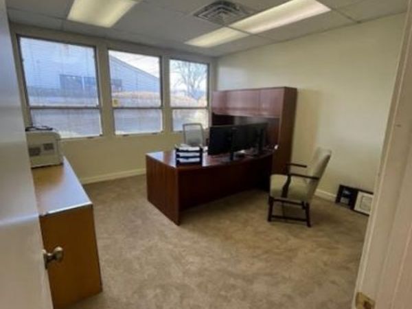 5 Cold Hill Rd, Mendham, NJ 07945