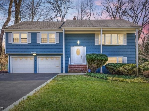 11 Dorr Rd, New Providence, NJ 07974