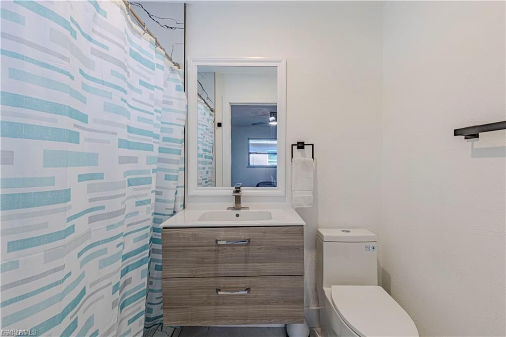 1637 Winkler Ave , Fort Myers, FL 33901 Photo