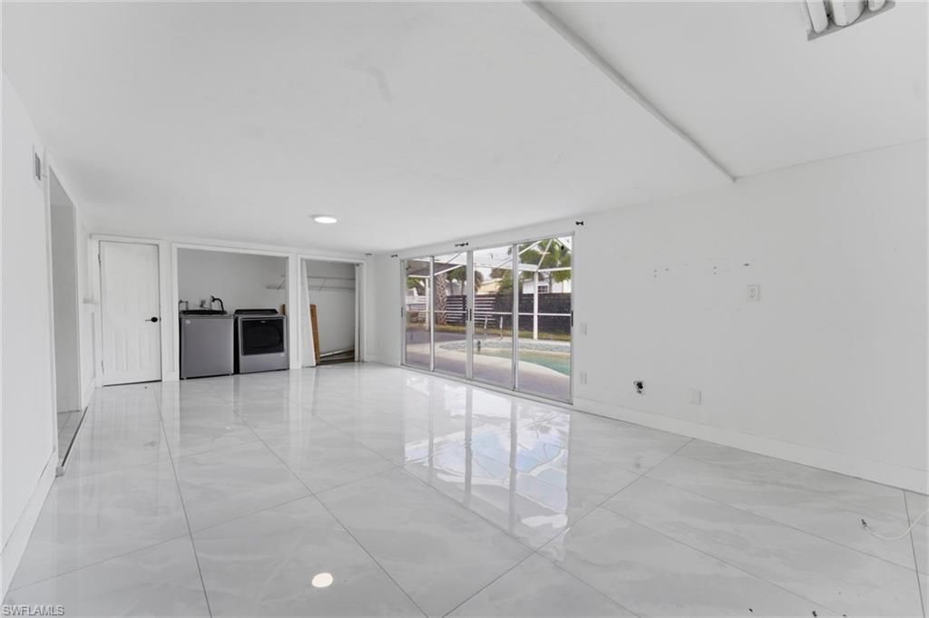 1637 Winkler Ave , Fort Myers, FL 33901 Photo