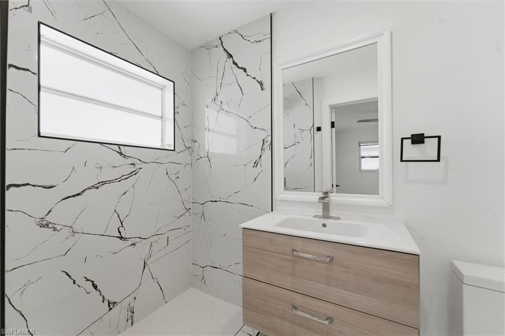 1637 Winkler Ave , Fort Myers, FL 33901 Photo