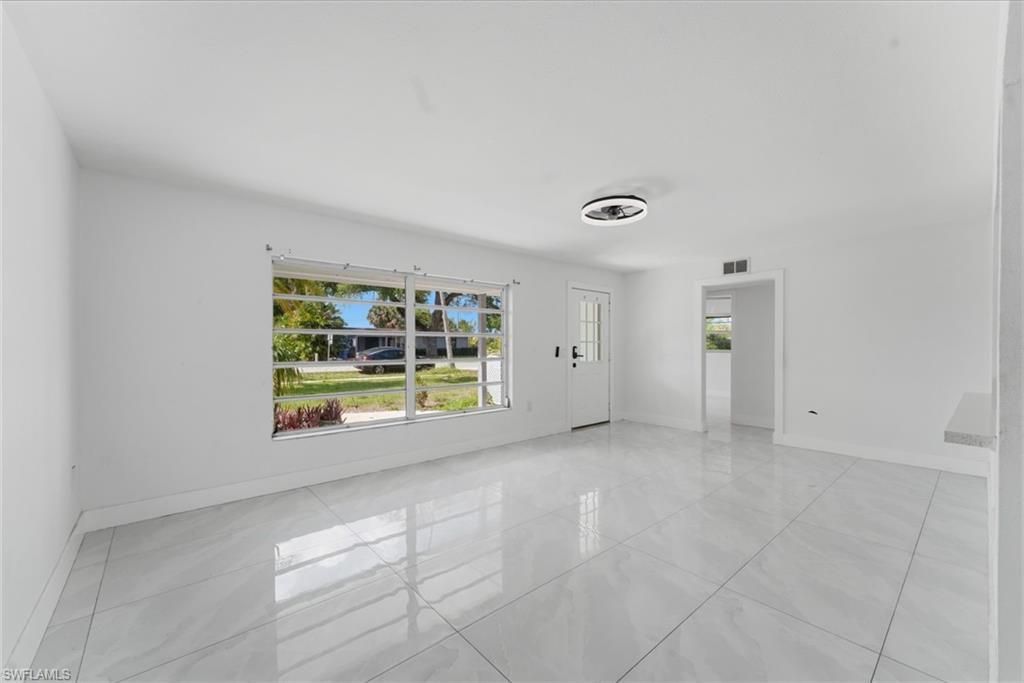 1637 Winkler Ave , Fort Myers, FL 33901 Photo