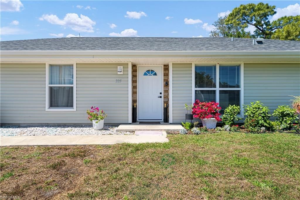 2335 50th Ter Sw, Naples, FL 34116 Photo