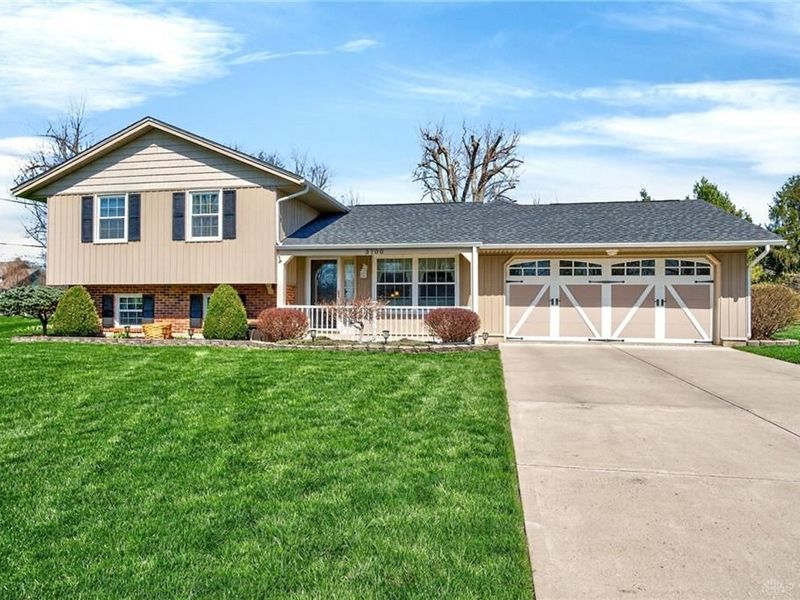 3700 Southbrook Drive, Beavercreek, OH 45430 Photo 2