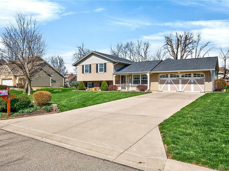 3700 Southbrook Drive, Beavercreek, OH 45430 Photo 4