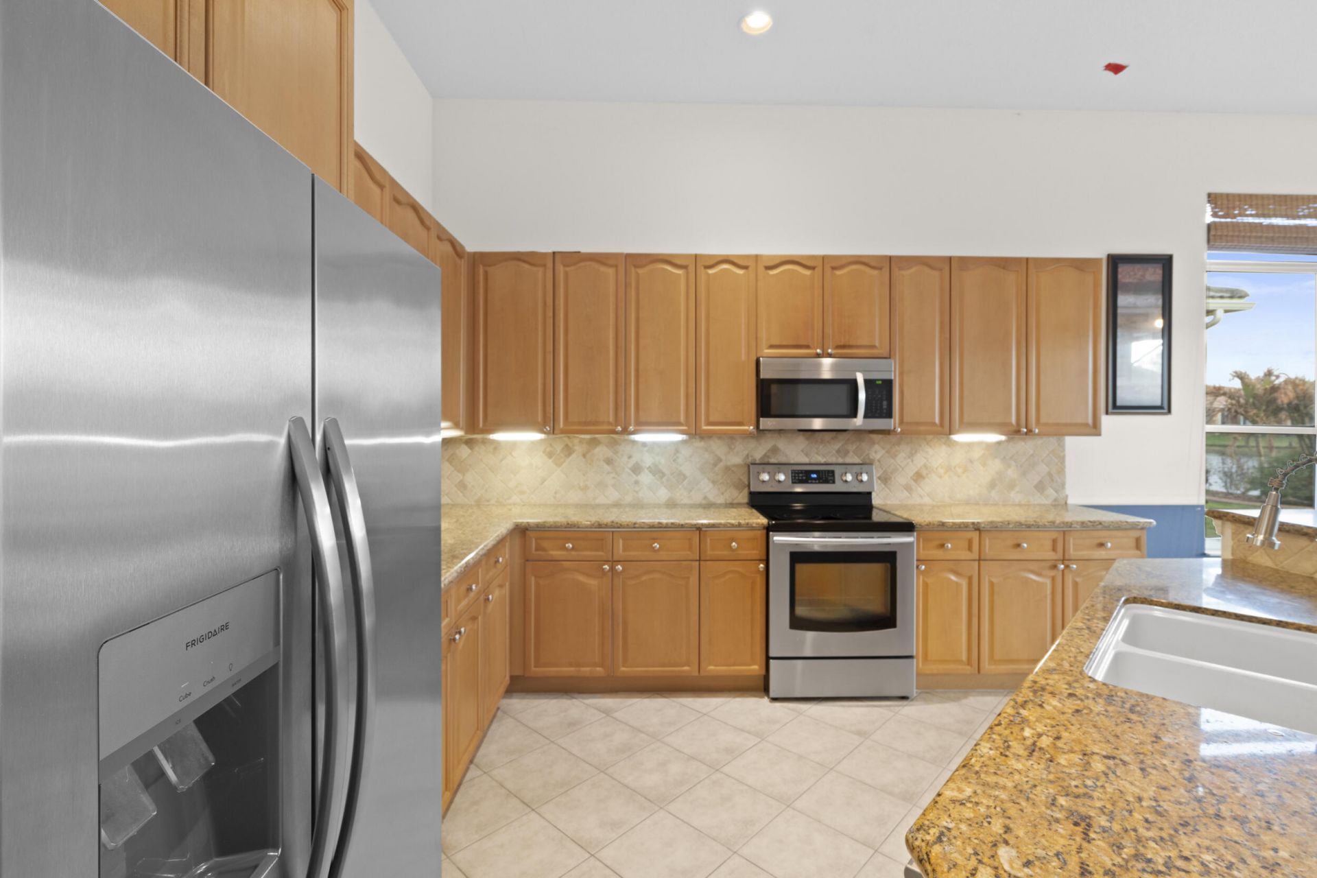 324 NW Somerset Circle, Port Saint Lucie, FL 34983 Photo