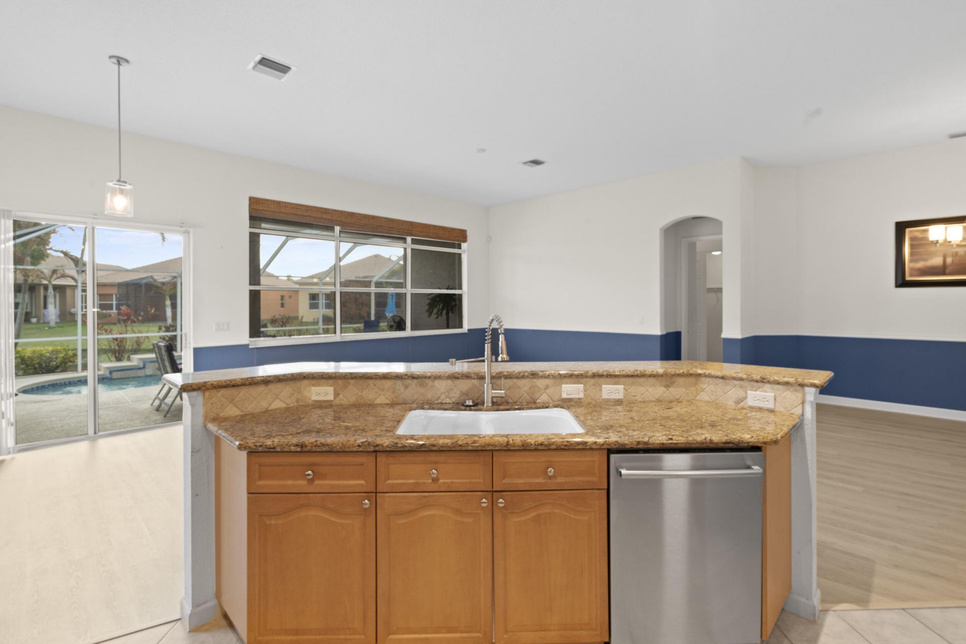 324 NW Somerset Circle, Port Saint Lucie, FL 34983 Photo