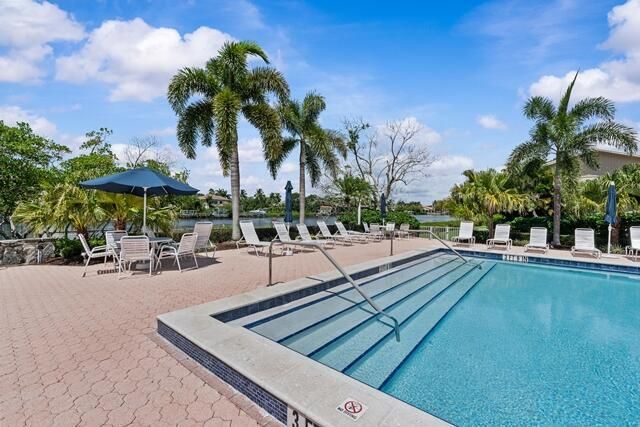 18460 SE Wood Haven Lane, Unit H, Jupiter, FL 33469 Photo