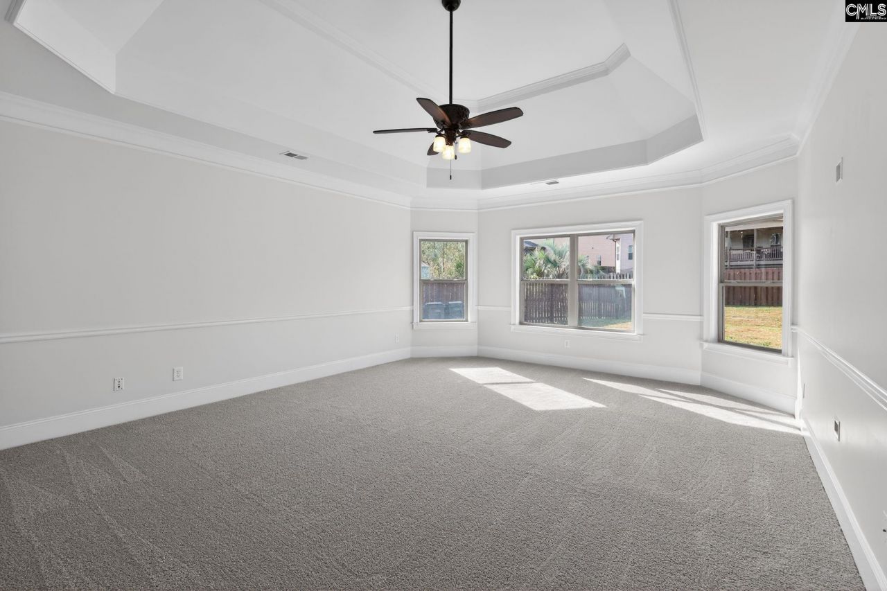 143 White Oleander Drive  Photo 10