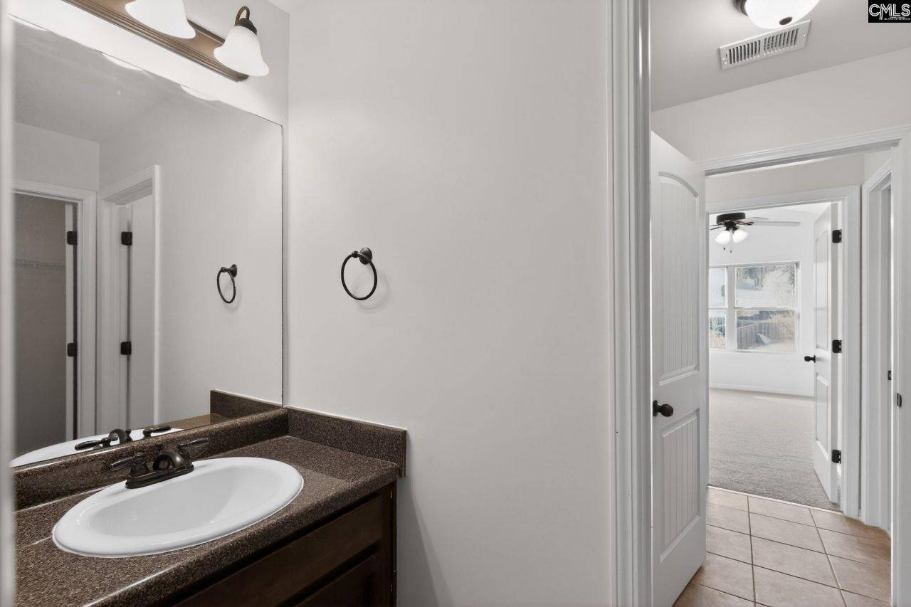 143 White Oleander Drive  Photo 24