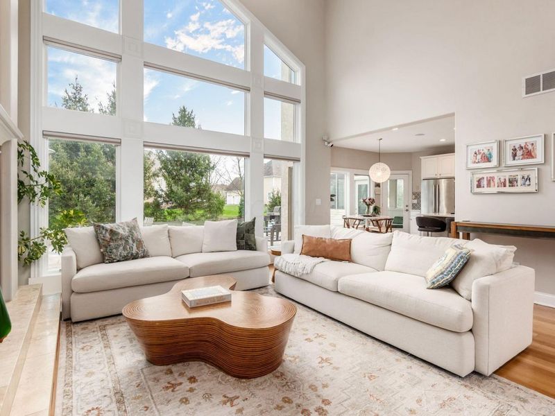 8236 Campden Lakes Boulevard, Dublin, OH 43016 Photo 4