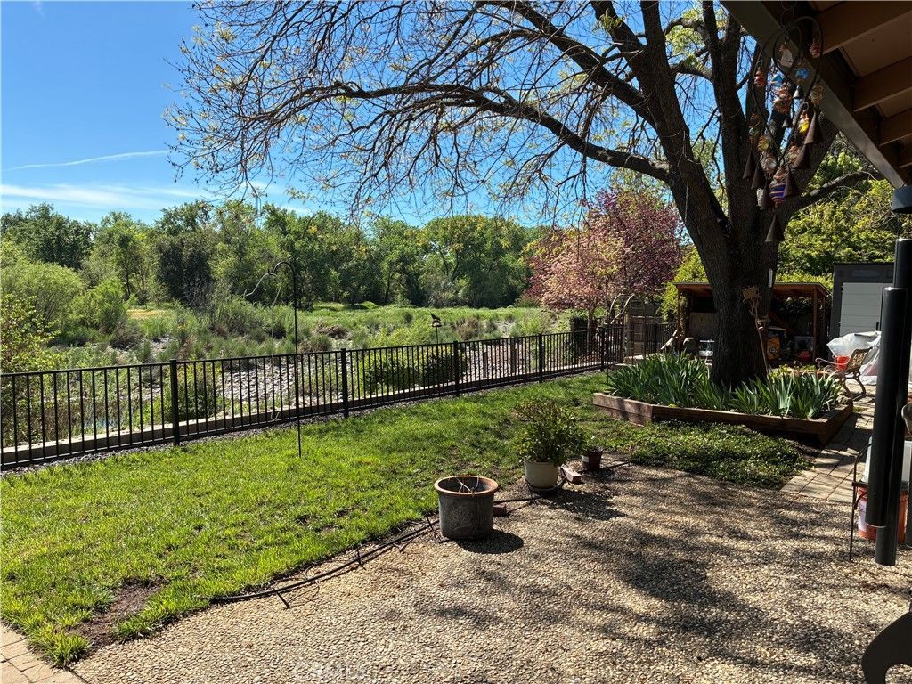 17 Nicole, Chico, CA 95926 Main Photo