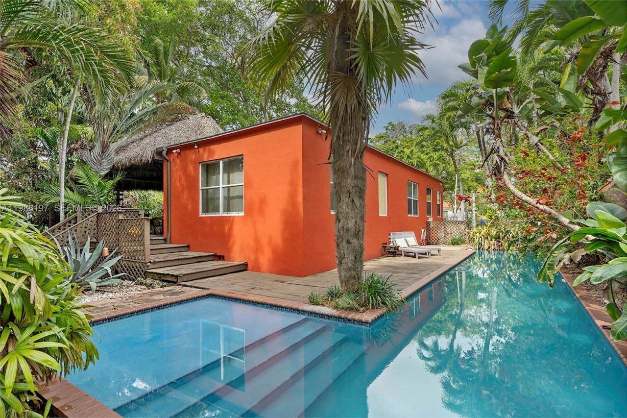 120 SW 24th Rd , Miami, FL 33129 Photo