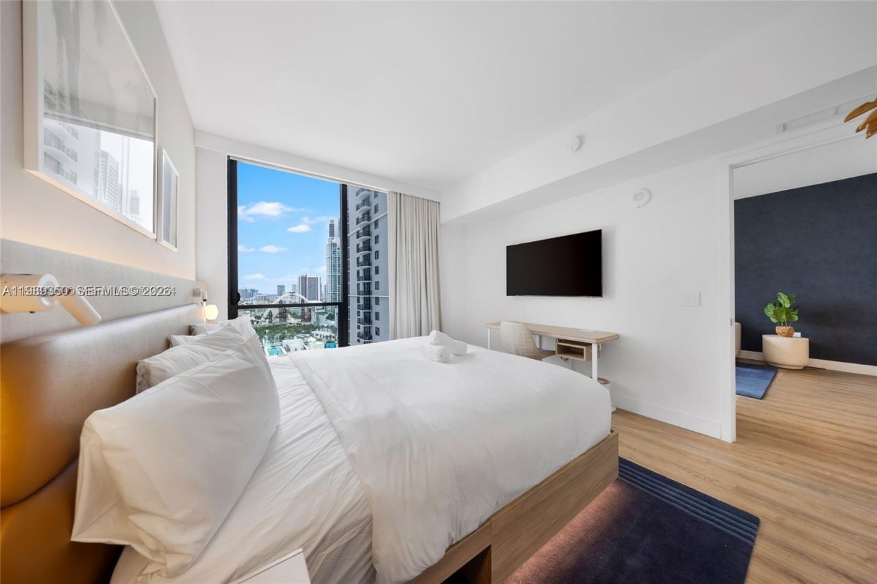 159 NE 6 St , Unit 1617, Miami, FL 33132 Photo