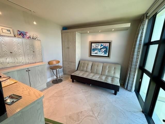 1111 Crandon Blvd , Unit C902, Key Biscayne, FL 33149 Photo
