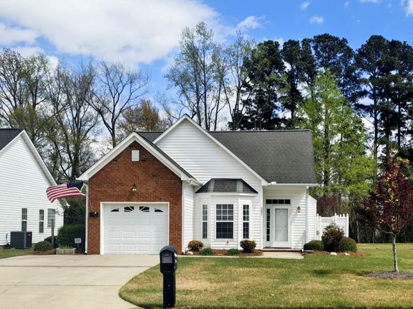 3621 Providence Place , Winterville, NC 28590