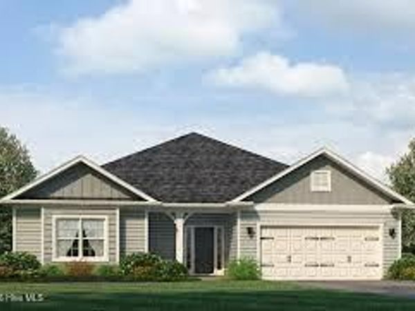 294 Eastwood Drive, Wallace, NC 28466