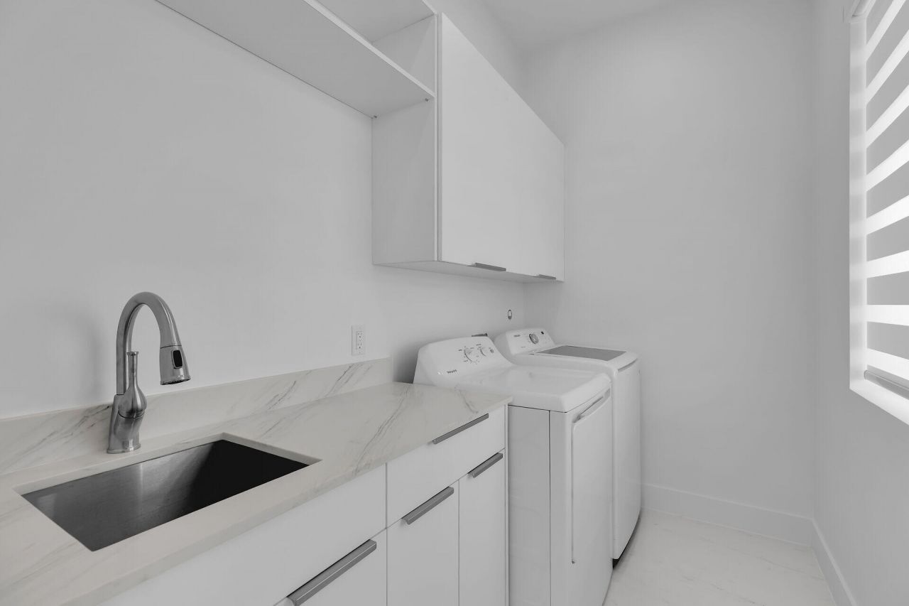 518 Avenida Primiceria, Marathon, FL 33050 Photo