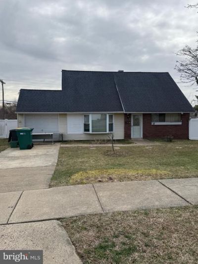 17 Tulip Tree Road , Levittown, PA 19056 Main Photo