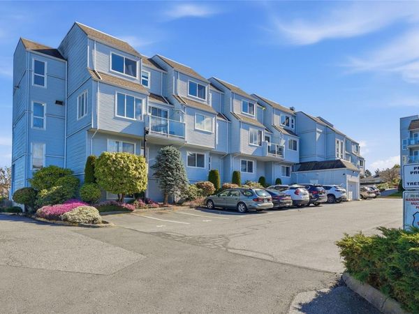 6231 Blueback Rd , Unit 208A, Nanaimo, BC V9V 1J3