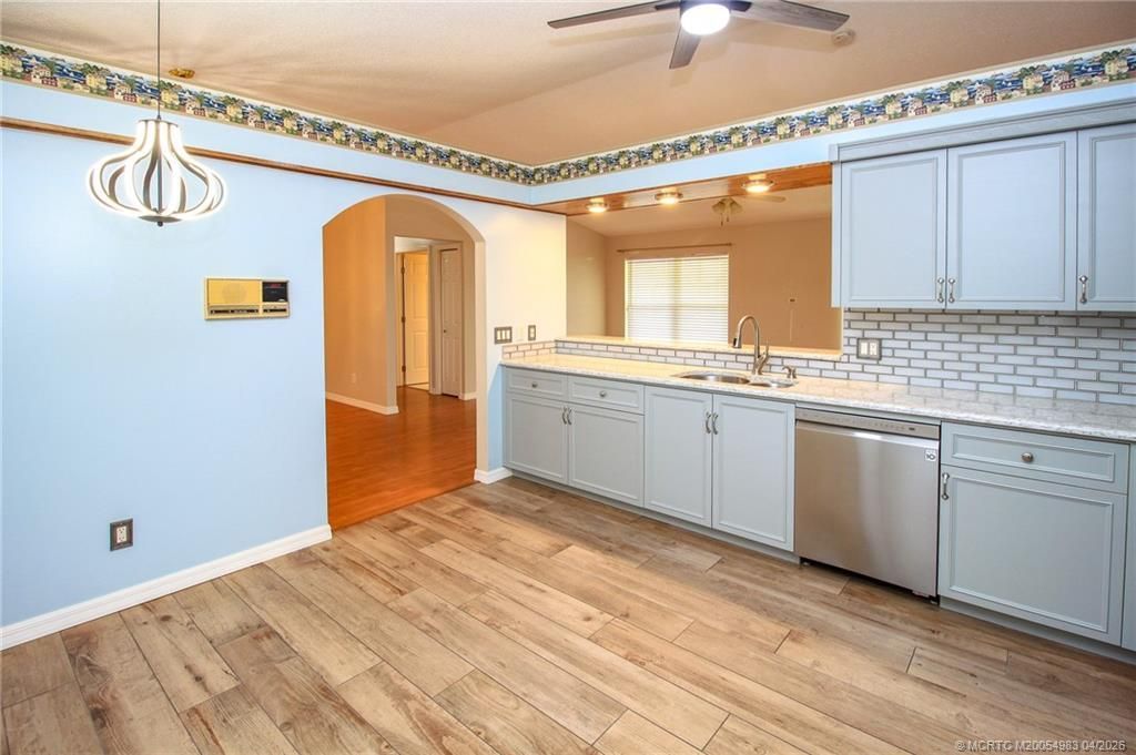 2274 SE Longhorn Avenue, Port Saint Lucie, FL 34952 Photo