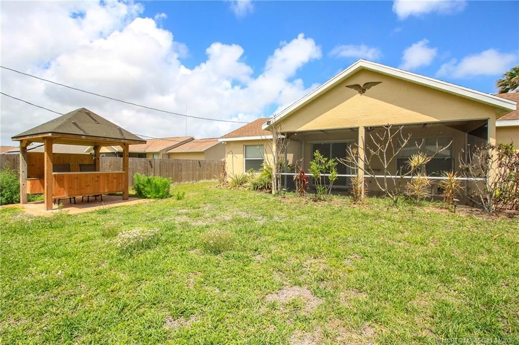 2274 SE Longhorn Avenue, Port Saint Lucie, FL 34952 Photo