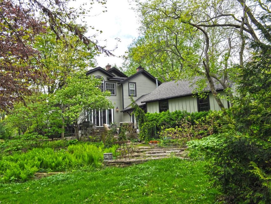 Main Photo