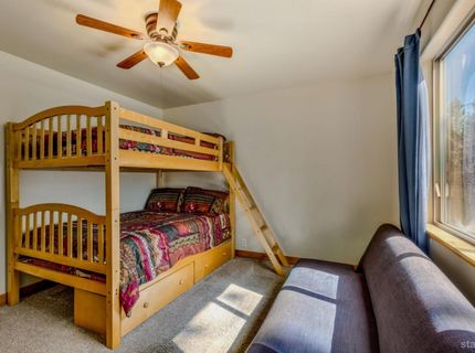 1238 Tokochi Street, South Lake Tahoe, CA 96150 Photo