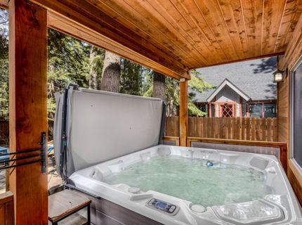 1238 Tokochi Street, South Lake Tahoe, CA 96150 Photo