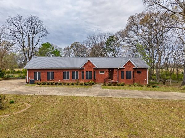 313 N Main Street, Sardis, MS 38666