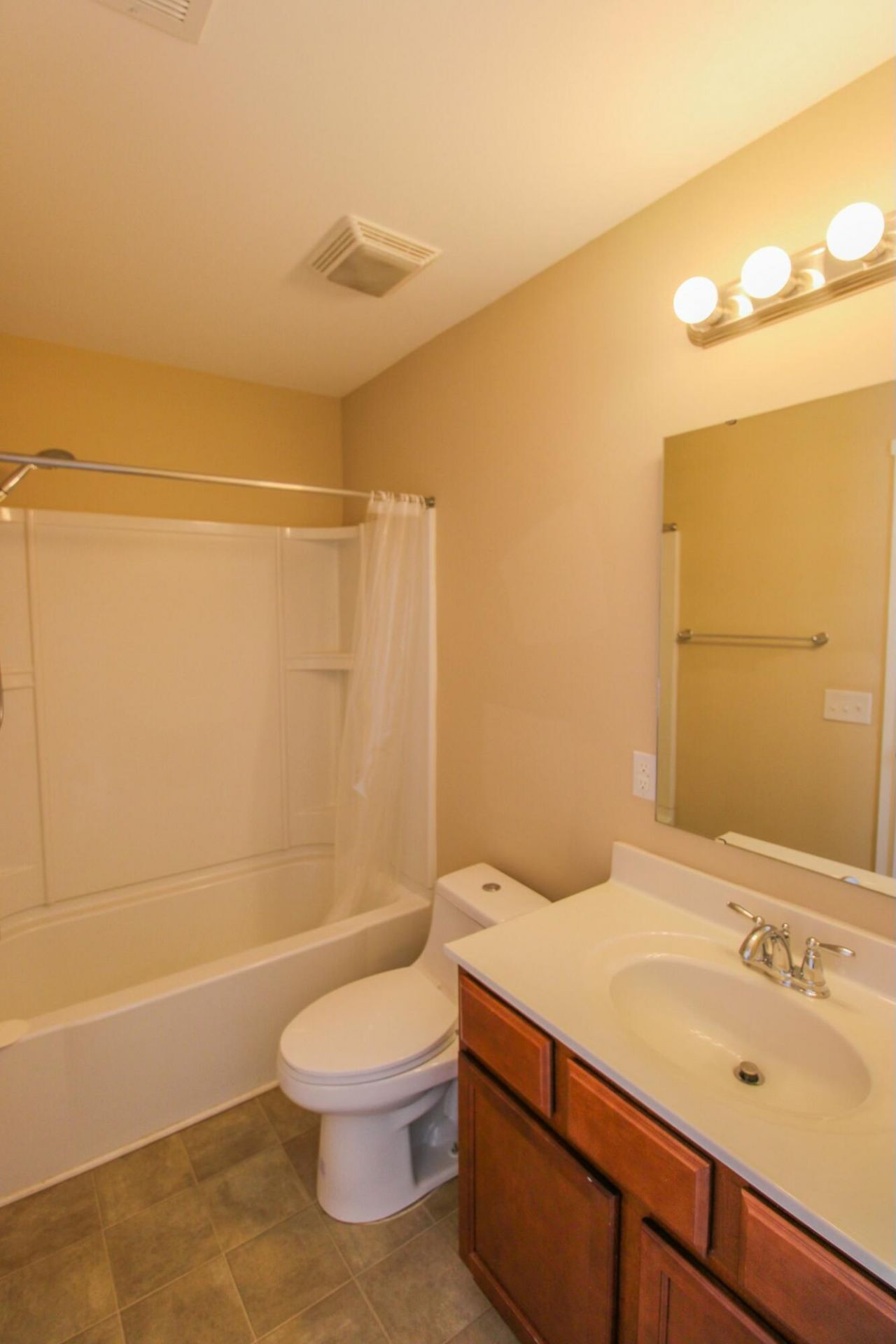 4946 Ballantine Drive Photo 18