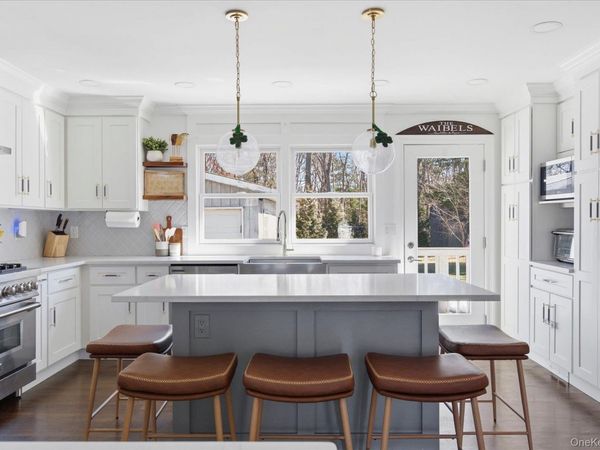 245 Norma Avenue , West Islip, NY 11795