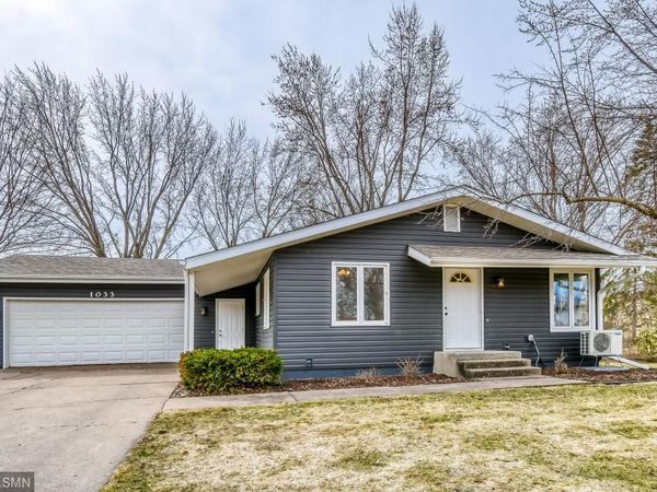 1033 21st Street W, Hastings, MN 55033
