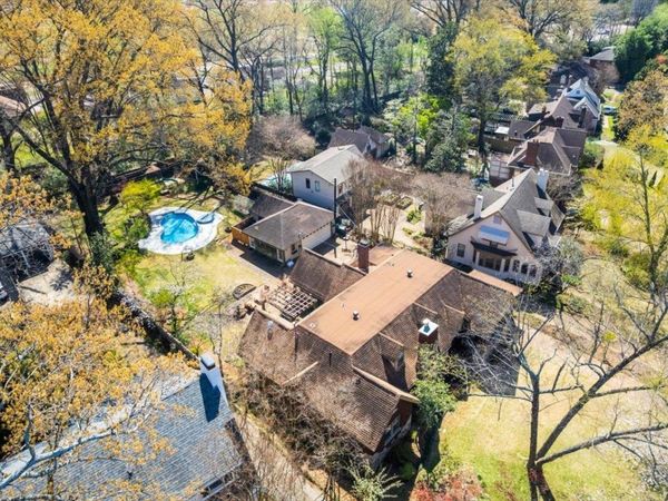 2051 HALLWOOD DR, Memphis, TN 38107