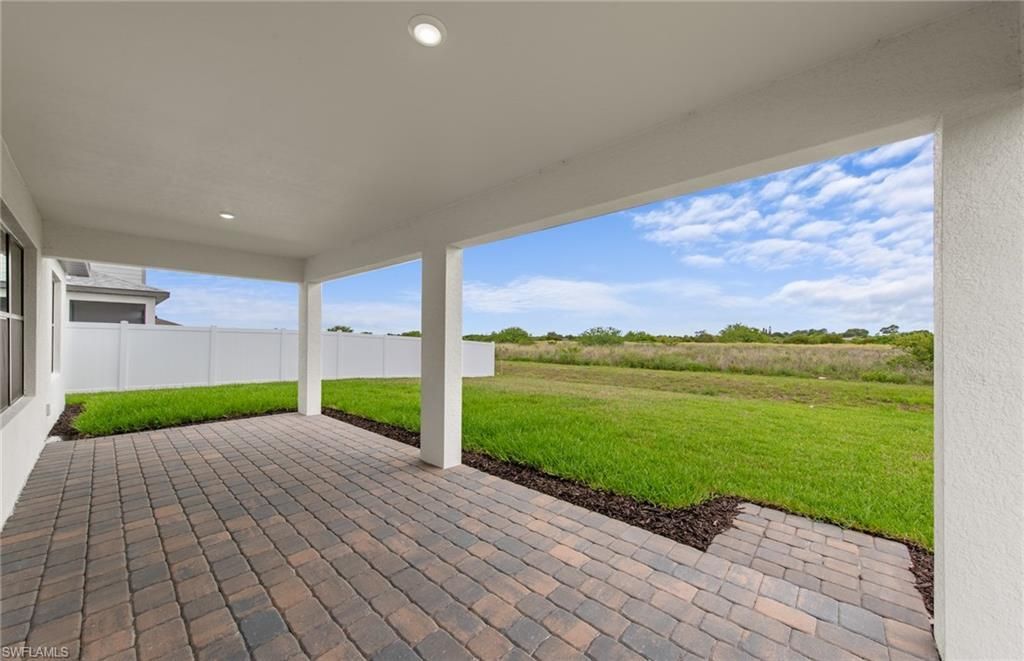 274 Silent Lake Dr, Lehigh Acres, FL 33936 Photo