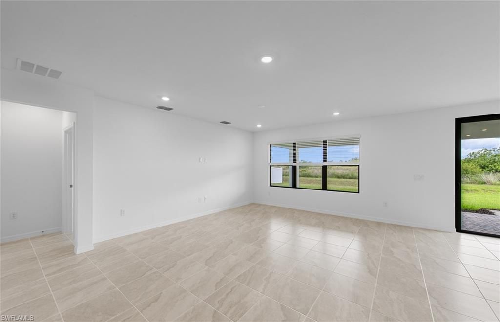 274 Silent Lake Dr, Lehigh Acres, FL 33936 Photo