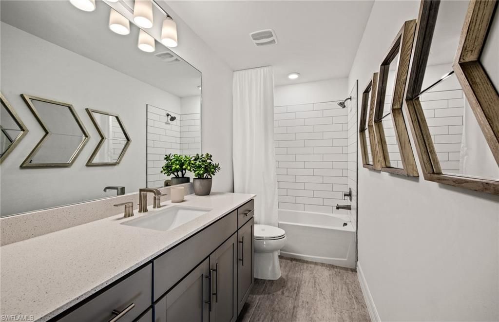 274 Silent Lake Dr , Lehigh Acres, FL 33936 Photo