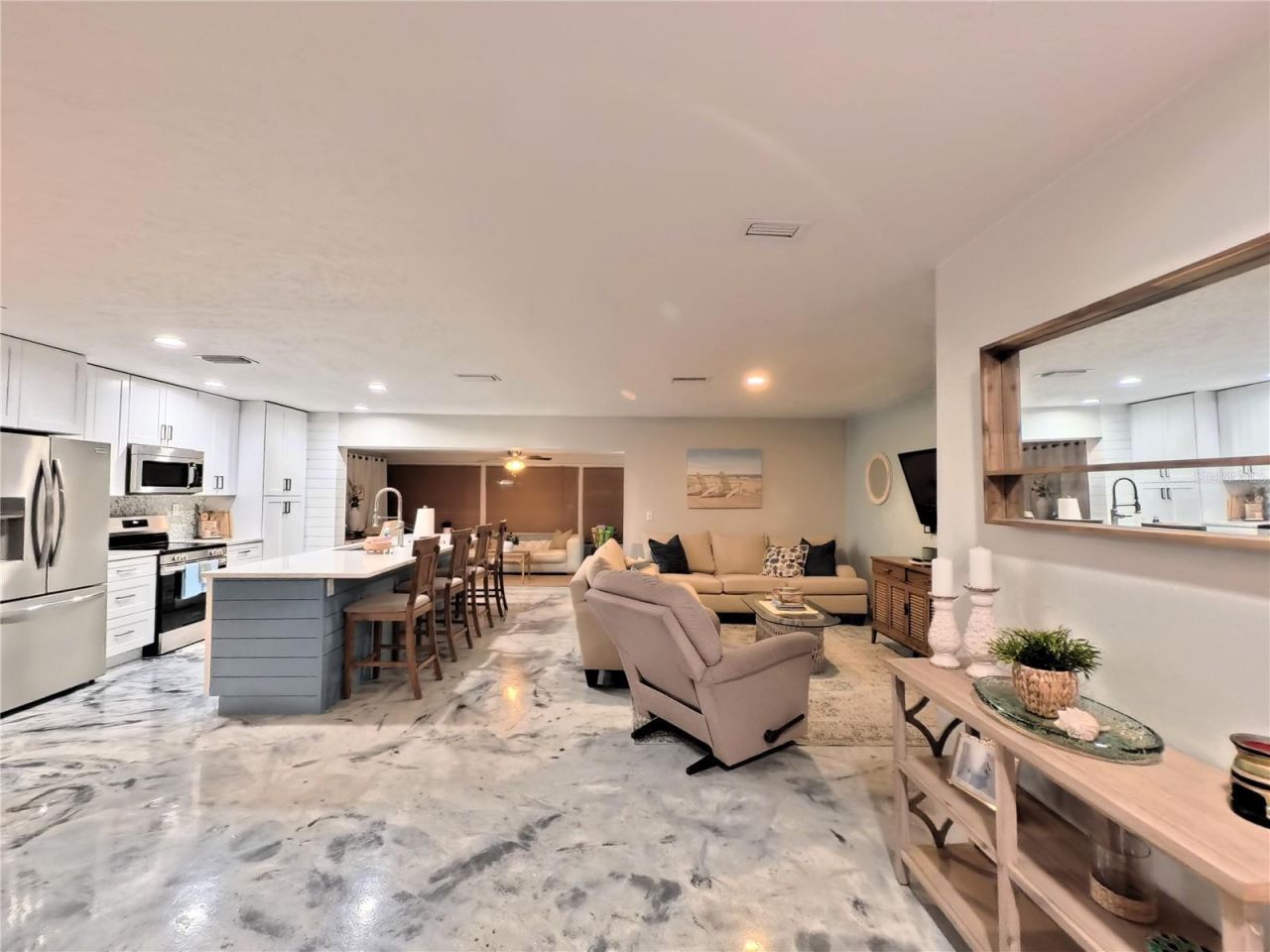 6107 9th Avenue W, Bradenton, FL 34209 Photo