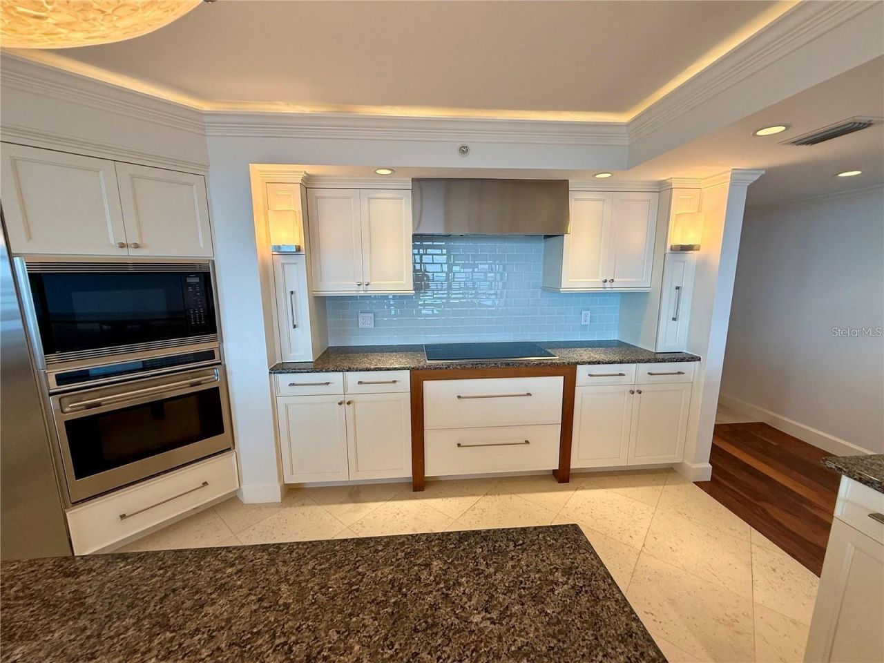 988 Blvd Of The Arts Boulevard, Unit 1617, Sarasota, FL 34236 Photo