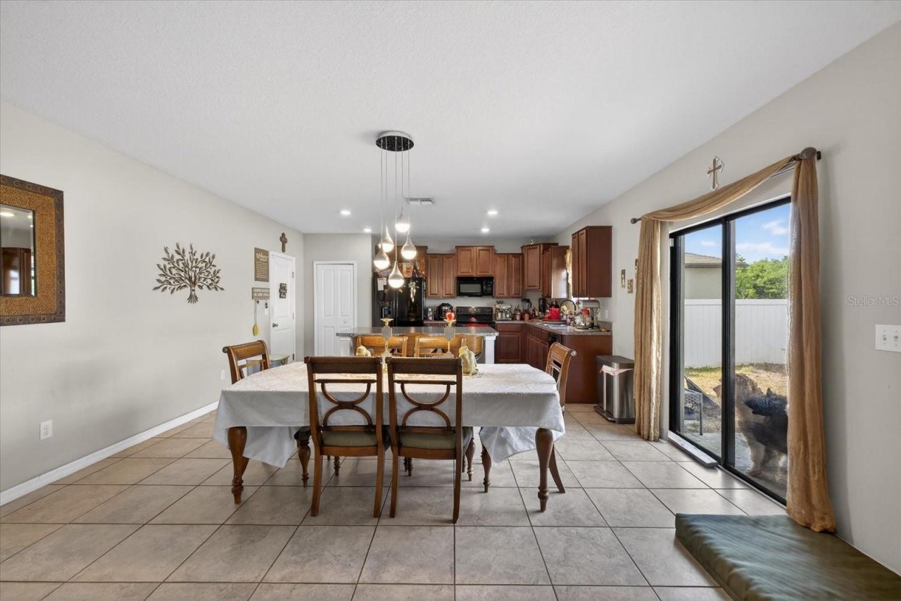 14825 Crescent Rock Drive, Wimauma, FL 33598 Photo
