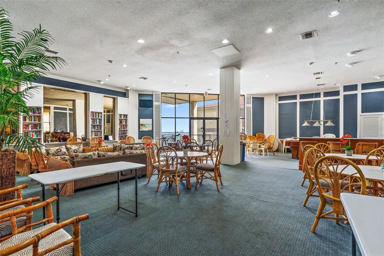 6372 Palma Del Mar Boulevard S, Unit 1207, Saint Petersburg, FL 33715 Photo