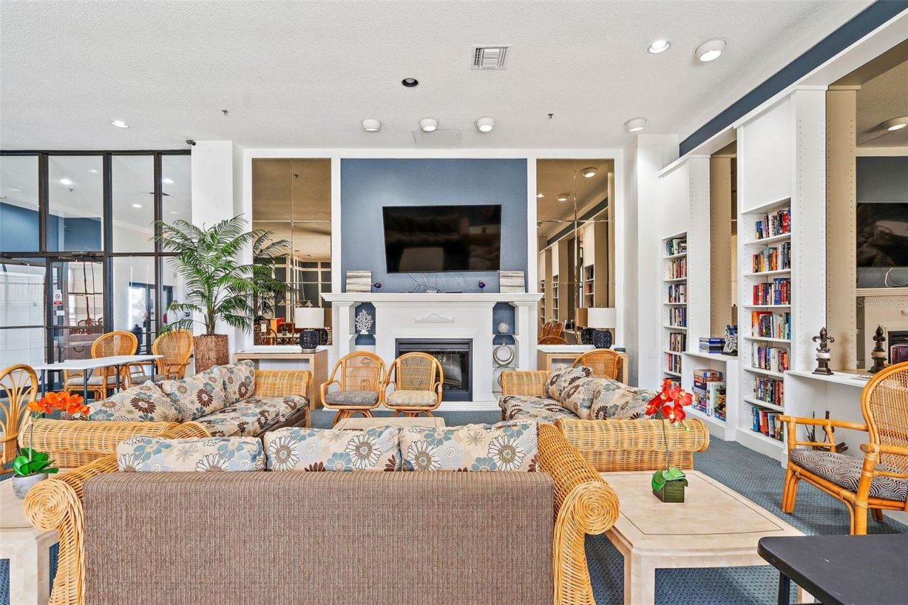 6372 Palma Del Mar Boulevard S, Unit 1207, Saint Petersburg, FL 33715 Photo