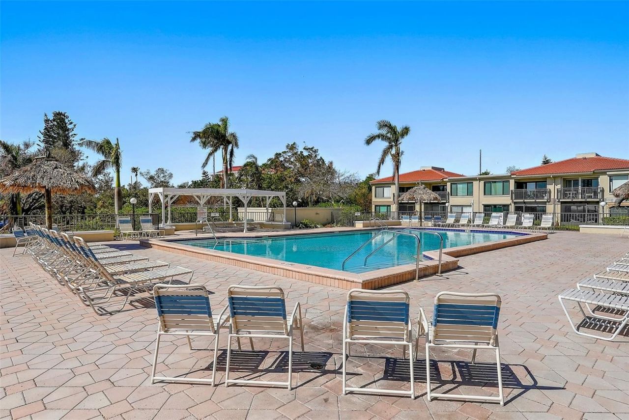 6372 Palma Del Mar Boulevard S, Unit 1207, Saint Petersburg, FL 33715 Photo