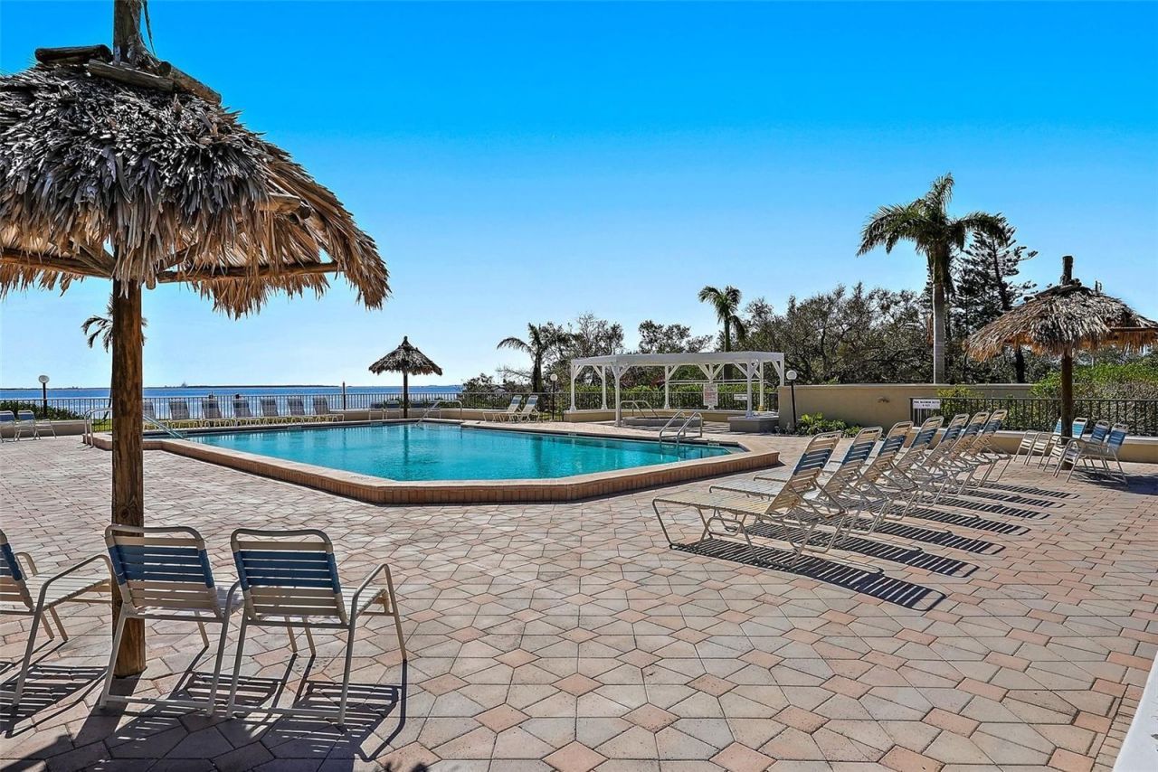 6372 Palma Del Mar Boulevard S, Unit 1207, Saint Petersburg, FL 33715 Photo